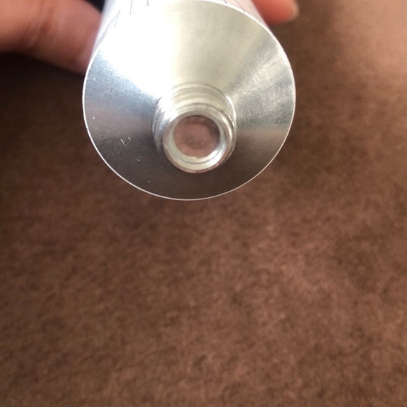 The Outset Electric Daisy Sculpting Mask - Picture 4 of 4